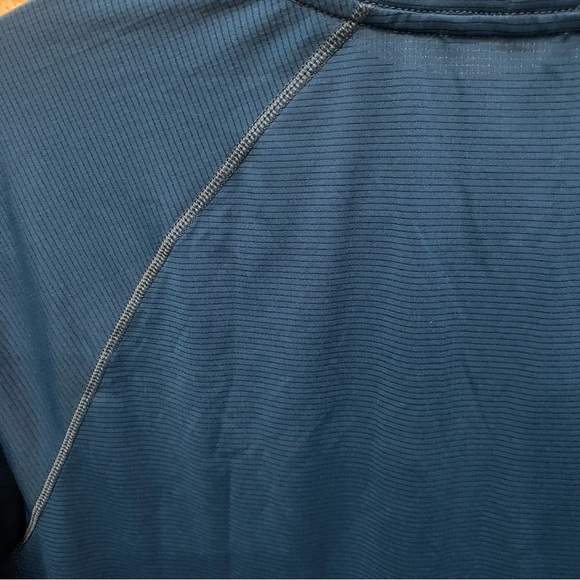 PATAGONIA Women Blue Striped Capilene Baselayer Long Sleeve Shirt Size Medium - Picture 5 of 7